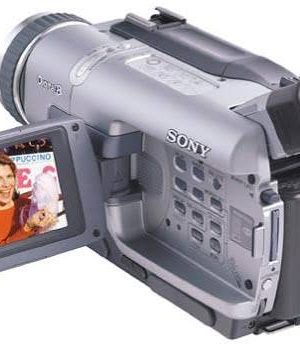 Sony DCRTR-V330 Camcorder W/2 Batteries/Case